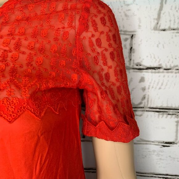 Kooples Silk Skull Lace Embroidery Zipper Short Sleeve Red Top Size XS - Picture 4 of 8